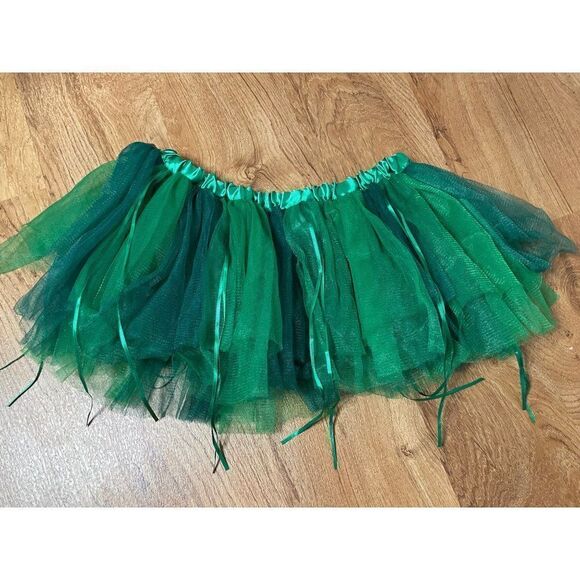 Hot Topic green tulle skirt one size - Picture 2 of 5